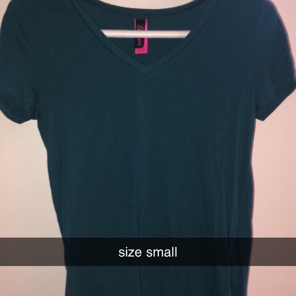 Tee shirt - Picture 1 of 1